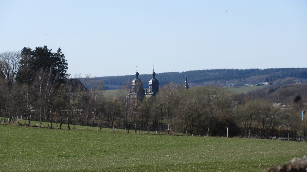 Tag 12 – zu Fuß durch die Ardennen: von Ortheuville nach St. Hubert (25 km)