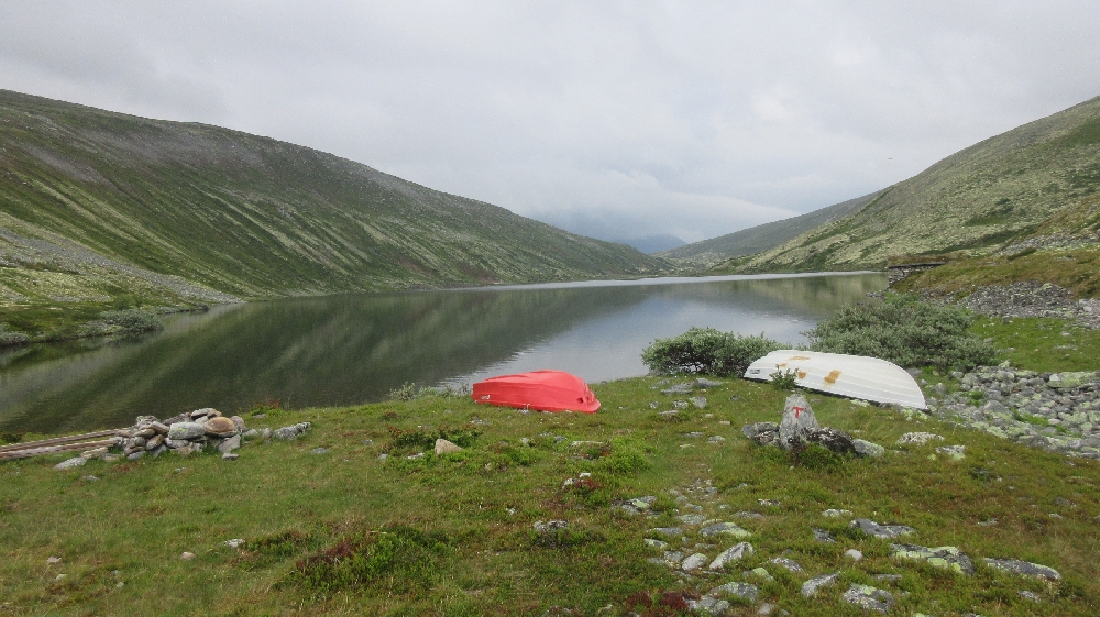 Tag 7: Vom Fjell durch die Berge zum Fjord – Wanderungen in Mittelnorwegen: von Eldåbu nach Bjørnhollia
