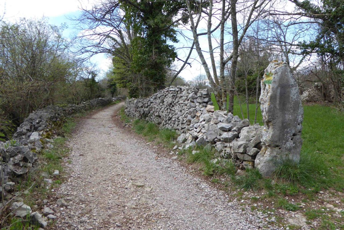 inspiriert vom Alpe Adria Trail-  im Frühling von Triest nach Norden ins Soča-Tal: Tag 2